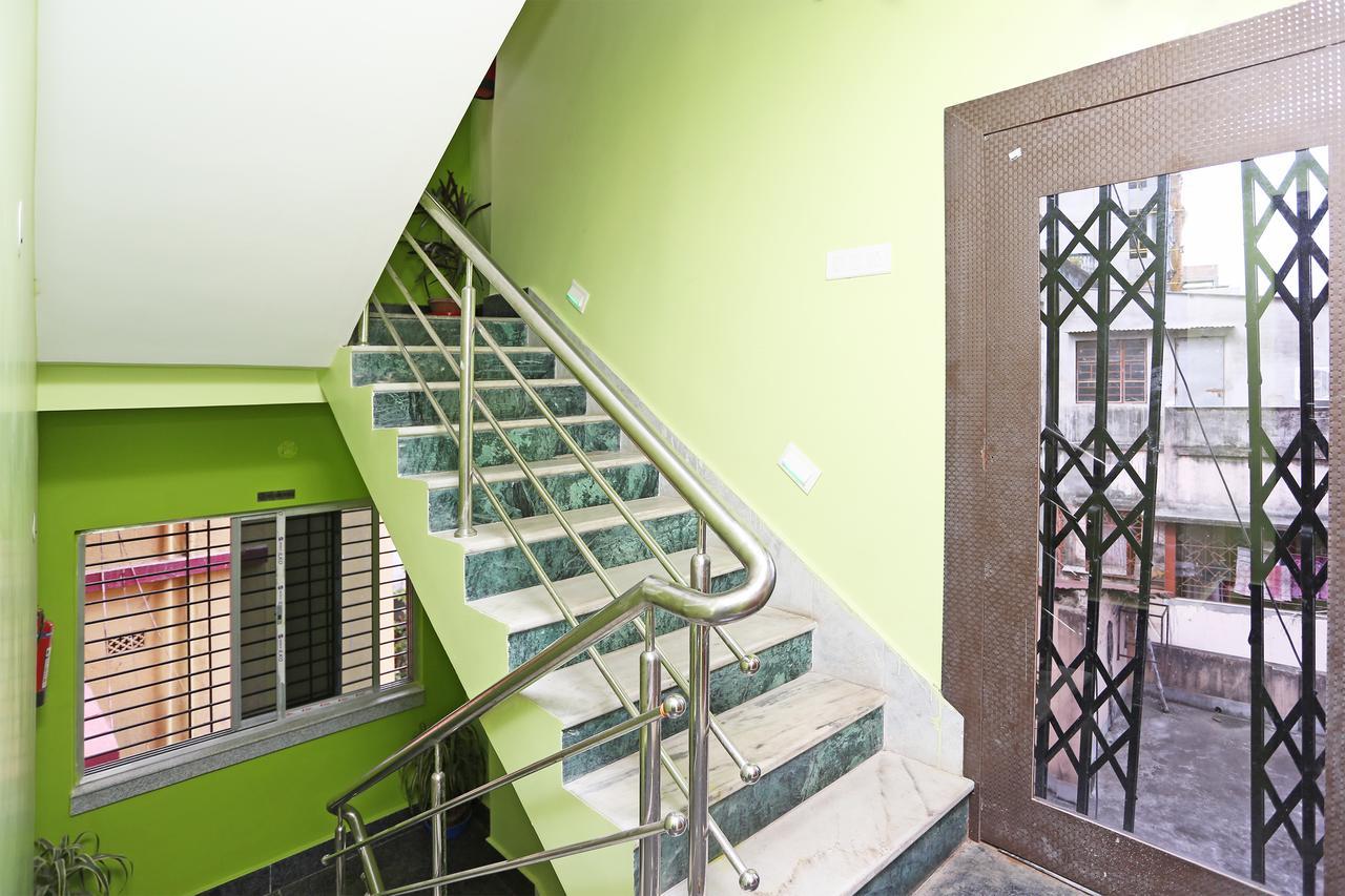 כלכותה Oyo 9975 Hotel Asmeet מראה חיצוני תמונה