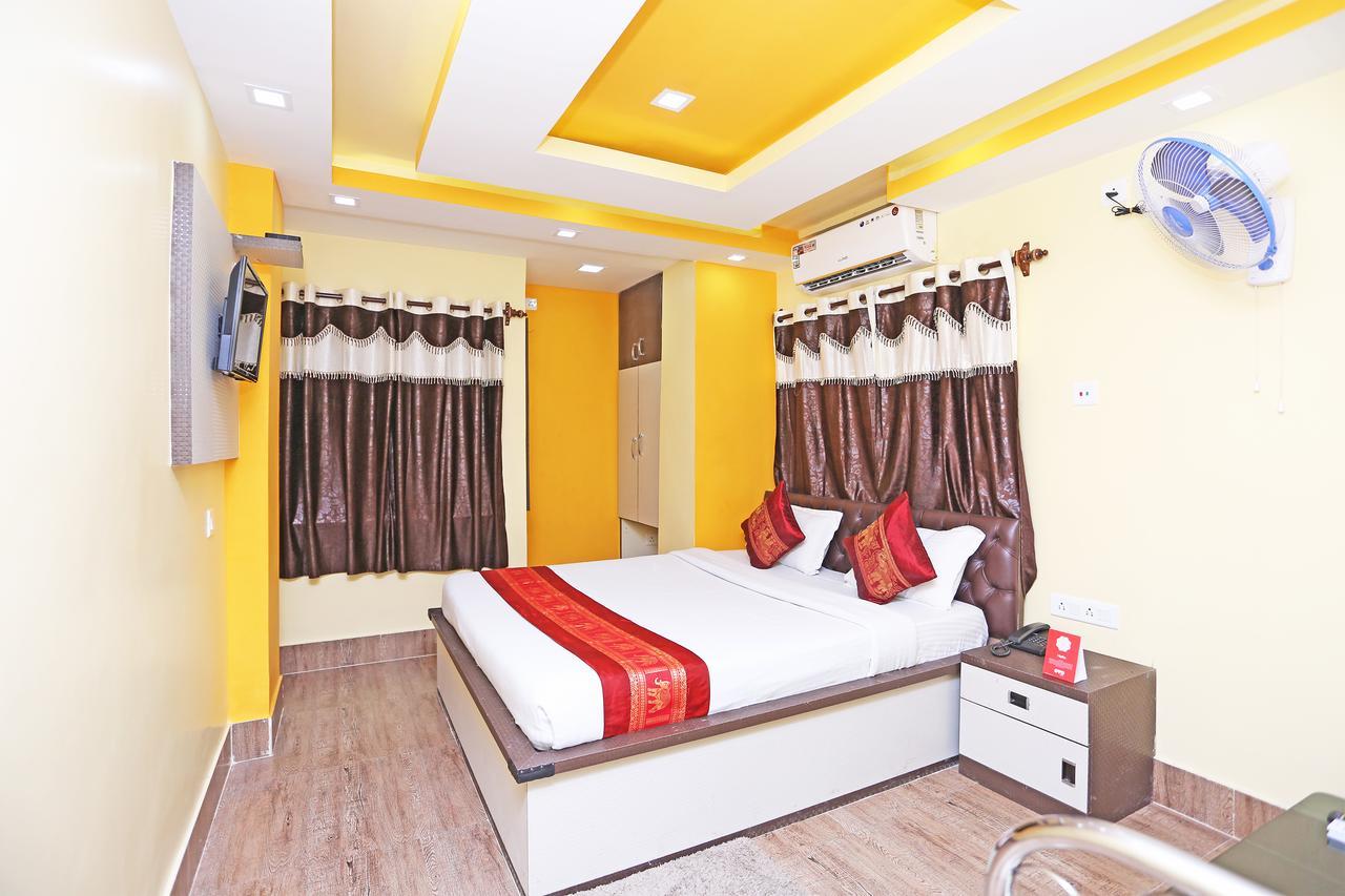 כלכותה Oyo 9975 Hotel Asmeet מראה חיצוני תמונה