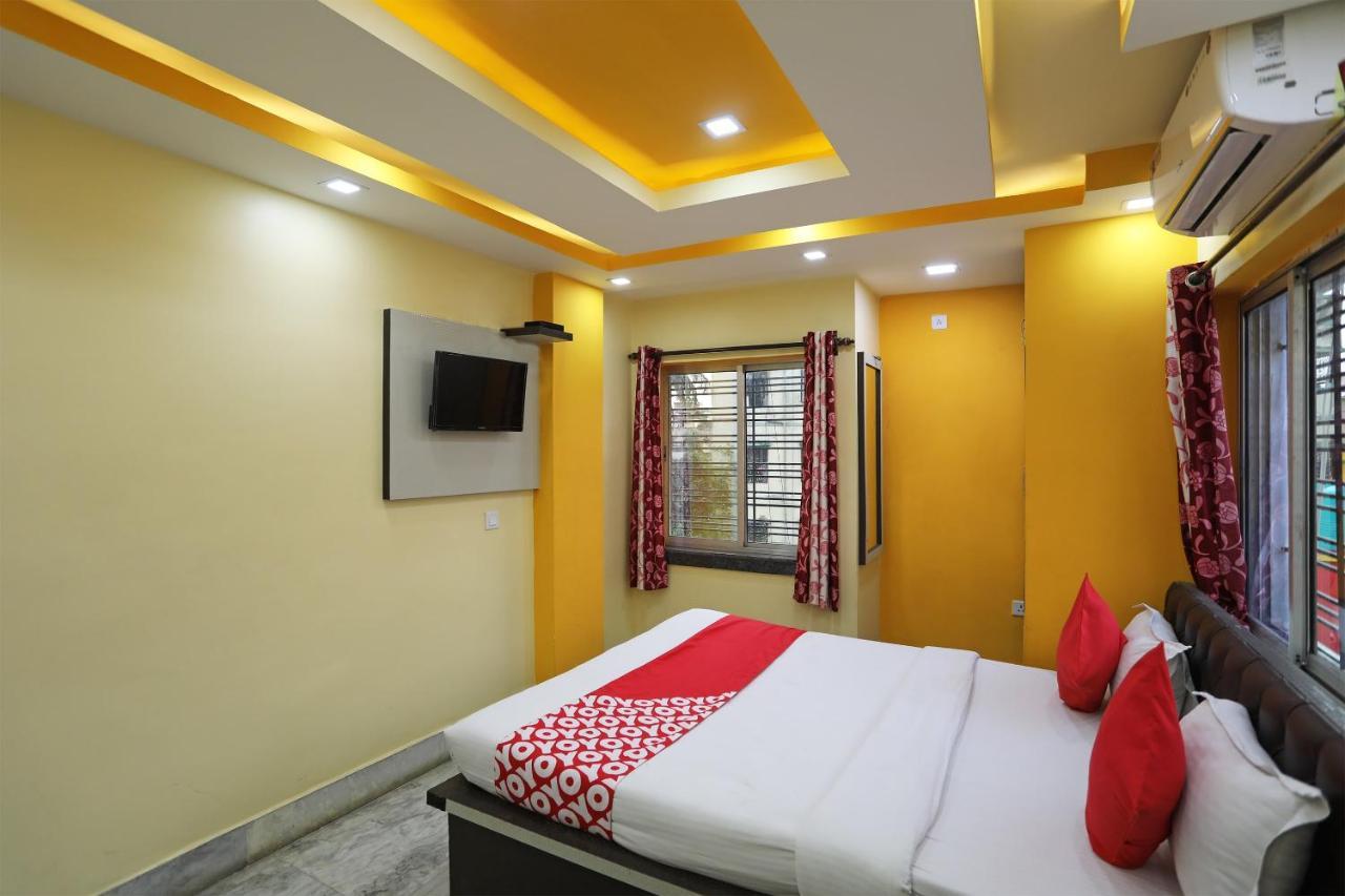 כלכותה Oyo 9975 Hotel Asmeet מראה חיצוני תמונה